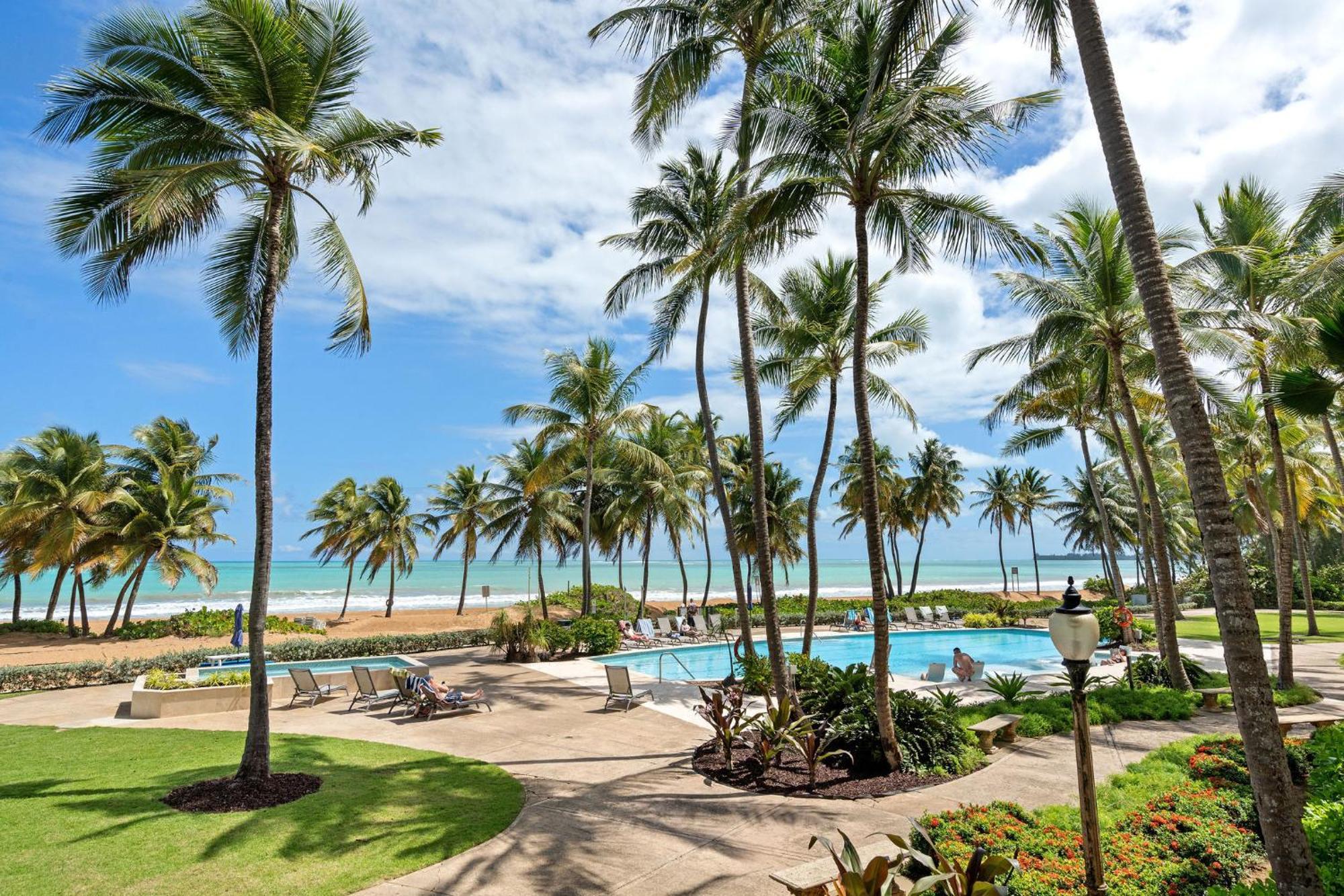 Beachfront Villa In The Rio Mar Resort Río Grande Eksteriør bilde